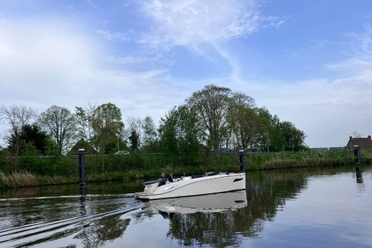 Hire Motorboat Maxima 700 Alkmaar