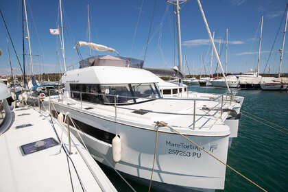 Verhuur Catamaran Fountaine Pajot Fountaine Pajot MY 37 Pomer