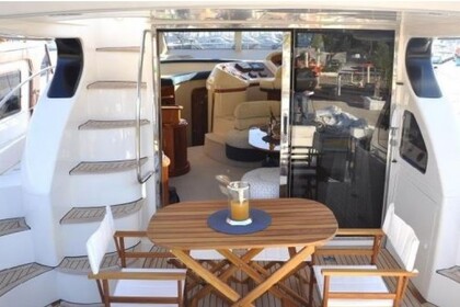 Noleggio Barca a motore Azimut AZ 46 fly Punta Ala