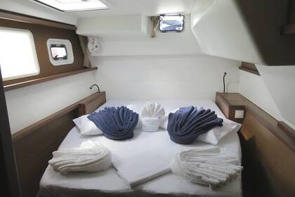 Verhuur Catamaran LAGOON 450 Sport Top Mahé