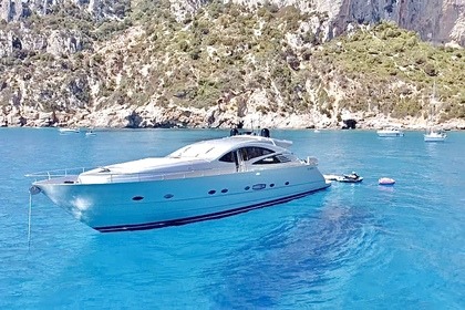 Verhuur Motorjacht Pershing 76 Olbia