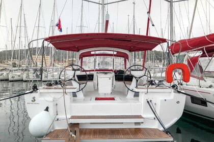 Noleggio Barca a vela Bénéteau Oceanis 46.1 - 4 cab. Dubrovnik