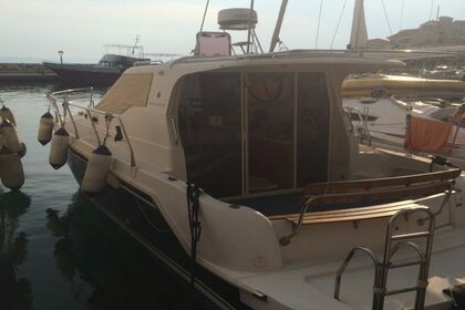 Rental Motorboat SAS Vektor 950 Tučepi