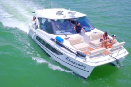 Rental Motorboat Rapsody 36 Cancún