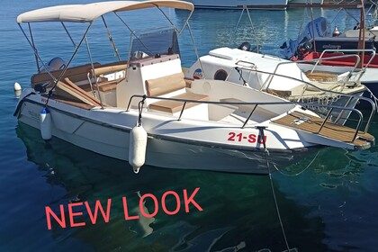 Hire Motorboat Elan 22 cc Supetar