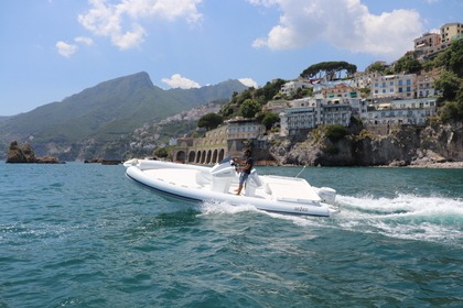 Noleggio Gommone Mirimare Sunrise easy 7 Napoli