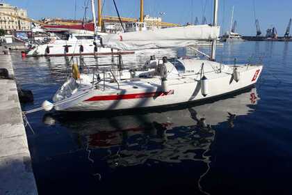 Charter Sailboat JEANNEAU One Design 35 Rijeka