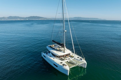 Location Catamaran  Lagoon 43 Salerne