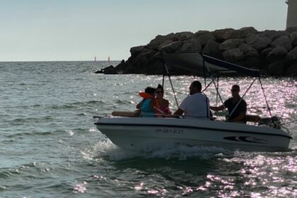 Hire Boat without licence  Karel 400 Municipality of El Puerto de Santa María