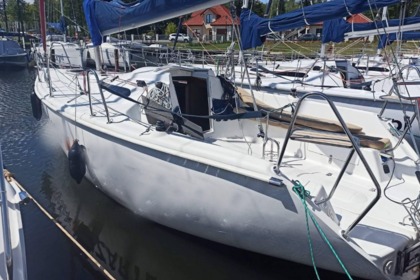 Charter Sailboat Twister Twister 26 Gizycko