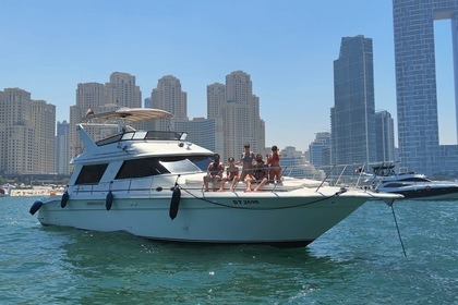 Verhuur Motorjacht Majesty 60ft 58 Dubai Marina