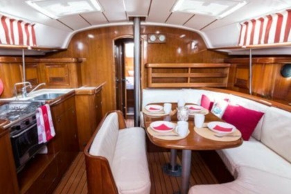 Ενοικίαση Ιστιοπλοϊκό σκάφος Beneteau Oceanis 411 Νέα Πέραμος