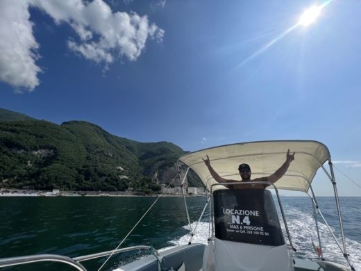 Καστελαμάρε ντι Στάμπια Motorboat Revenger Open alt tag text