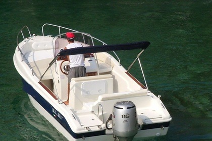 Noleggio Barca a motore RASCALA 6M Castro