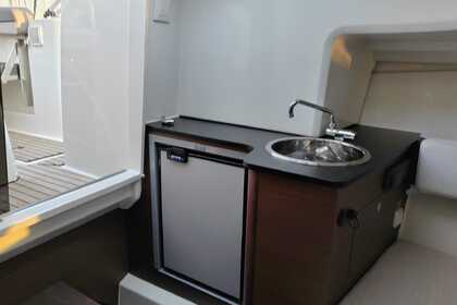 Miete Motorboot Jeanneau Cap Camarat 7.55 Pula