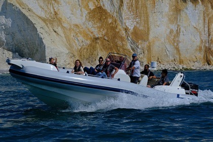 Hire RIB Marlin 28ft Newhaven