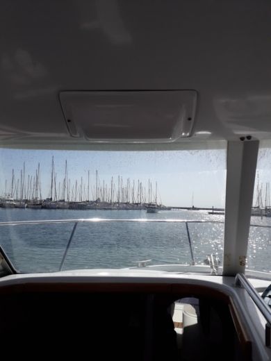 Λα Γκραντ-Μοτ Motorboat Jeanneau MERRY FISHER alt tag text