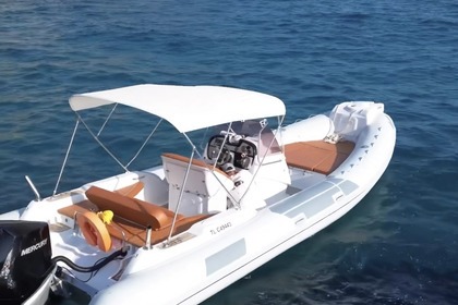 Rental RIB Sacs Marine 780s Saint-Cyr-sur-Mer