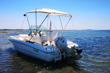 Location Bateau à moteur Jeanneau Cap Camarat 535 Anglards-de-Saint-Flour