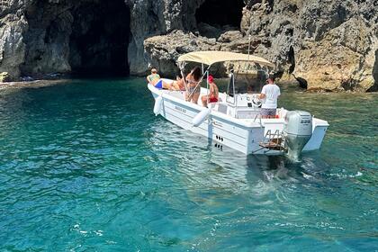 Rental Motorboat Conero Breeze 8.20 Marzamemi