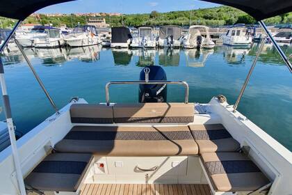 Noleggio Barca a motore Atlantic 730 Sun Cruiser Ponte