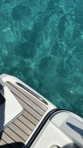 Sainte-Maxime Motorboat JEANNEAU Cap Camarat 7,5 WA alt tag text