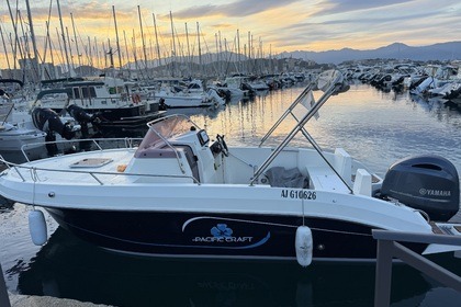 Hire Motorboat Pacific Craft 630 sun cruiser North Shore Ajaccio