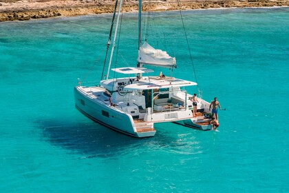 Rental Catamaran  Lagoon 42 Marmaris