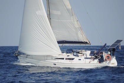 Hire Sailboat Jeanneau Sun Odyssey 40 Menorca