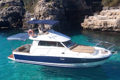 Verhuur Motorboot Beneteau Antares Ciutadella de Menorca