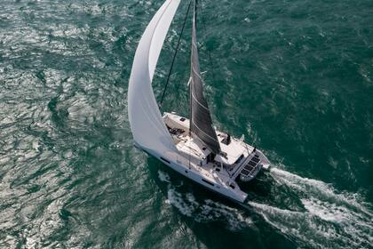 Location Catamaran Outremer Outremer 51 Port Camargue