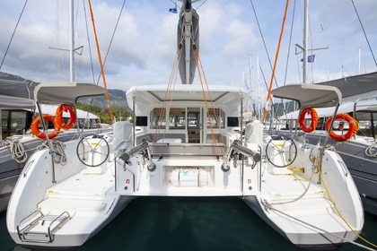 Hire Catamaran Groupe Beneteau Excess 12 Fethiye
