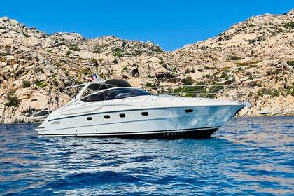 Verhuur Motorboot Cantieri Sarnico 43 (13,54m) Sari-Solenzara