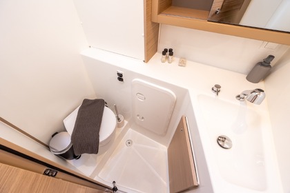 Charter Catamaran  Lagoon 42 Lefkada