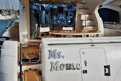 Charter Motor yacht Gulf Craft Majesty 66 Corfu