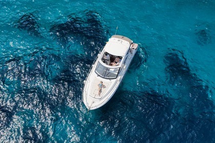 Rental Motorboat Jeannau Leader 36 Capri