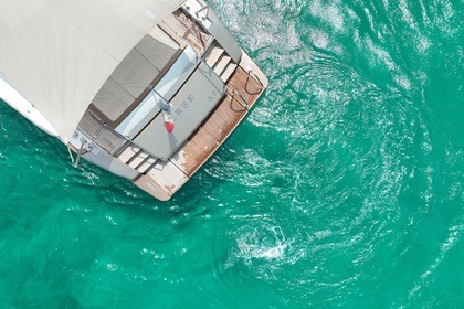 Rental Motorboat COUACH yachts 2100 Open Gustavia