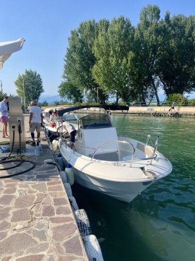 Sirmione Motorboat MINGOLLA CANTIERE NAUTICO BRAVA 25 OPEN - SENZA SKIPPER alt tag text