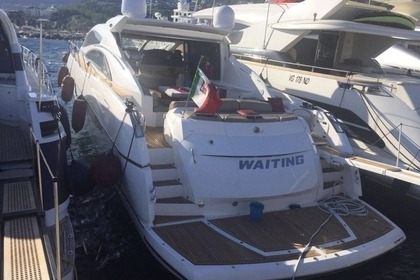 Alquiler Yate a motor Sunseker 72 Capri