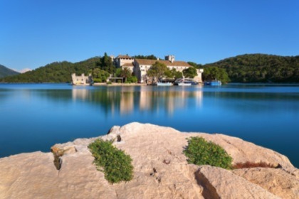 Rental Sailboat Bavaria 44 Dubrovnik