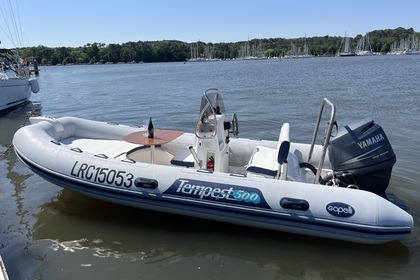 Verhuur RIB Capelli Tempest 500 Vannes