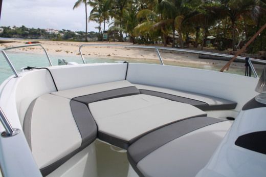 Motorboat Jeanneau CAP CAMARAT Plan du bateau