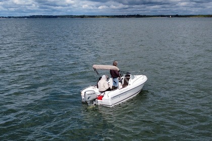 Location Bateau à moteur B2 Marine Cap Ferret 452 CC Sarzeau