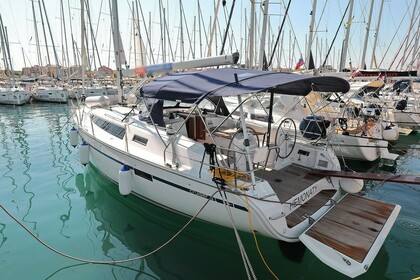 Noleggio Barca a vela Bavaria Bavaria Cruiser 41 Zaravecchia