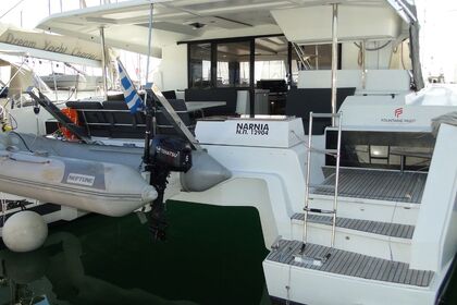 Ενοικίαση Καταμαράν Fountaine Pajot Astrea 42 with watermaker & A/C - PLUS Άλιμος