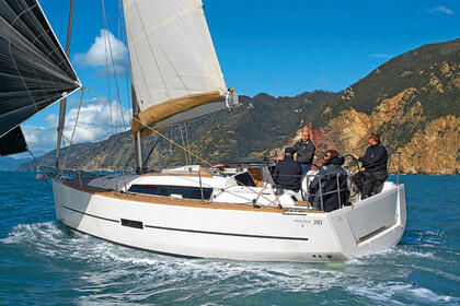 Charter Sailboat Dufour Yachts Dufour 310 GL La Rochelle