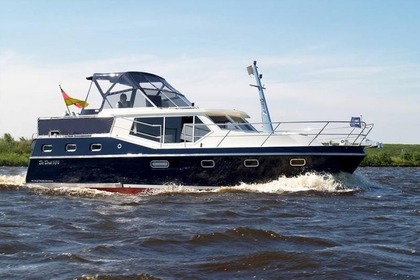 Charter Houseboat De Drait Renal 36 (3 cab) Woudsend