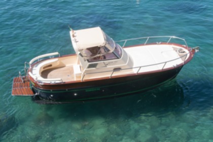 Charter Motorboat Tecnonautica Jeranto Marina del Cantone