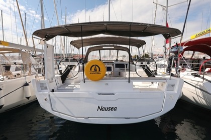 Rental Sailboat Dufour Yachts Dufour 470 - 5 cab. Vodice