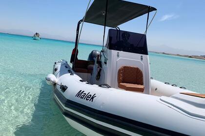 Location Bateau à moteur Viga Boats Delux 750 Hurghada